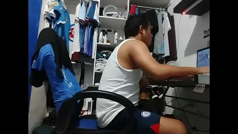 vic__c9093 online show from September 10, 3:54 pm