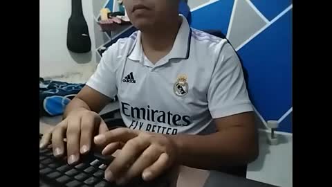 vic__c9093 online show from February 4, 5:31 am