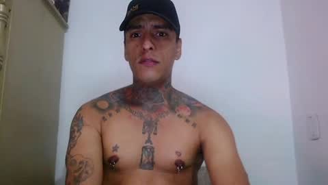 Victor cardenas online show from April 8, 11:24 pm