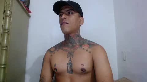 Victor cardenas online show from March 26, 9:08 pm