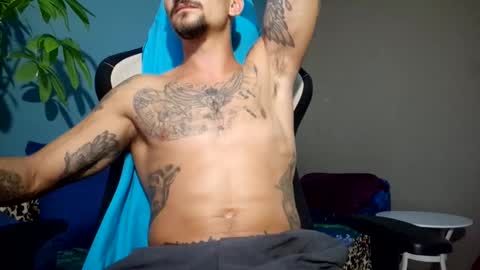 Snapshot of vicentiucalisthenics chatting on September 21, 9:04 pm vicentiucalisthenics online show from September 21, 9:04 pm