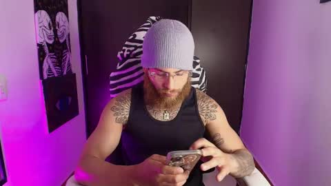 vickingcock7 online show from April 28, 2:27 am