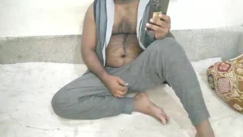 vickpie24 online show from November 30, 9:28 pm