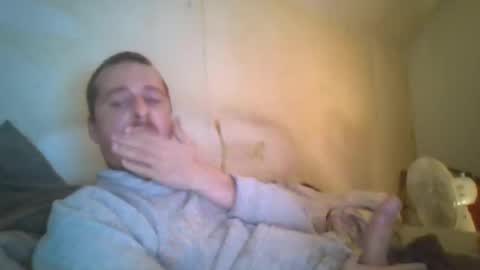 Snapshot of vids1977 chatting on January 8, 12:37 pm vids1977 online show from January 8, 12:37 pm