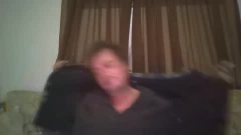 vids1977 online show from October 10, 4:17 am
