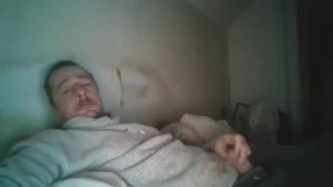 Snapshot of vids1977 chatting on January 9, 1:35 pm vids1977 online show from January 9, 1:35 pm