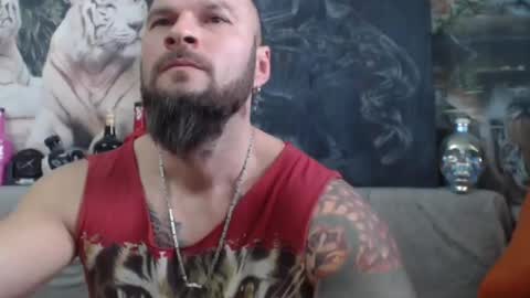 Snapshot of viking_me chatting on February 1, 10:59 am viking online show from February 1, 10:59 am