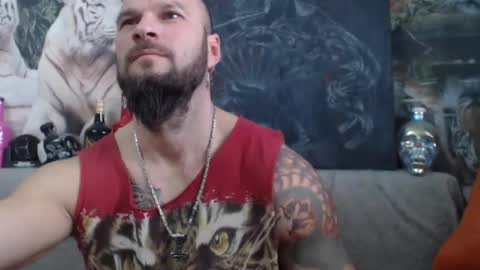 Snapshot of viking_me chatting on February 2, 10:02 am viking online show from February 2, 10:02 am