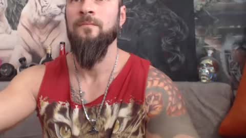 Snapshot of viking_me chatting on January 16, 10:32 am viking online show from January 16, 10:32 am