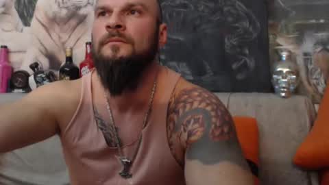 Snapshot of viking_me chatting on February 15, 6:55 pm viking online show from February 15, 6:55 pm