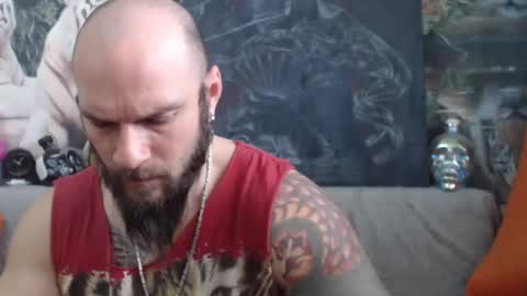 Snapshot of viking_me chatting on January 27, 7:24 am viking online show from January 27, 7:24 am
