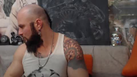 Snapshot of viking_me chatting on January 20, 8:29 pm viking online show from January 20, 8:29 pm