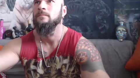 Snapshot of viking_me chatting on February 17, 11:02 am viking online show from February 17, 11:02 am