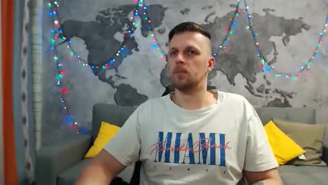 Snapshot of vikingchrisss chatting on January 3, 10:20 am vikingchrisss online show from January 3, 10:20 am
