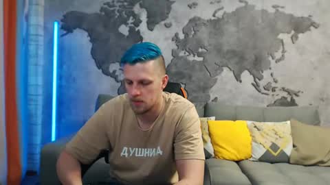Snapshot of vikingchrisss chatting on February 8, 10:18 am vikingchrisss online show from February 8, 10:18 am