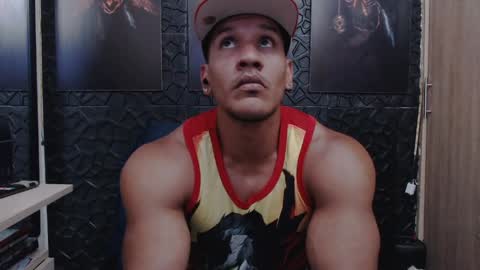 Viktor Herrera online show from April 4, 6:16 pm