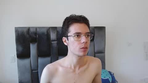 viktornoir online show from November 4, 3:13 pm