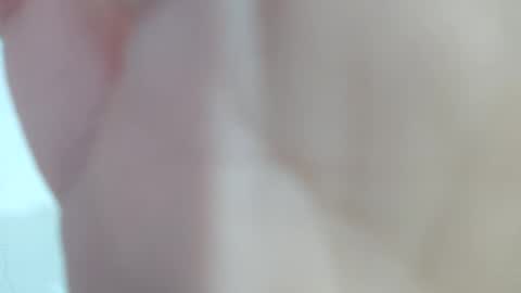 Snapshot of vikutsx chatting on October 10, 9:58 am Vikut online show from October 10, 9:58 am