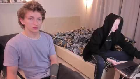 Dimoooooon online show from October 19, 9:40 pm