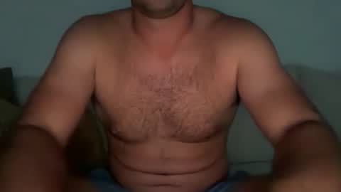 vincee2 online show from May 1, 12:48 am