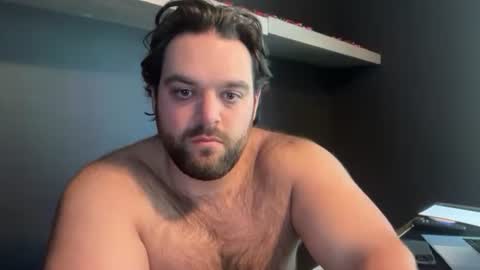 Vinfaro27 online show from October 26, 5:37 pm