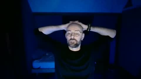 vins online show from March 9, 2:44 pm