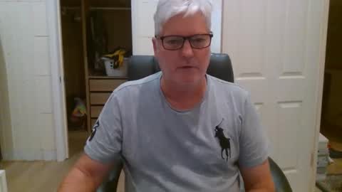 viper654321 online show from May 10, 7:20 am