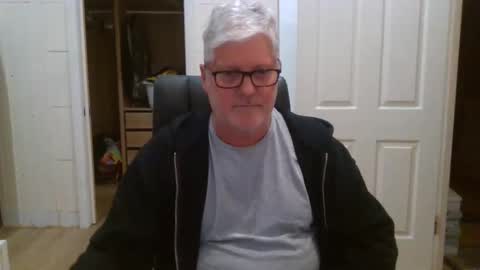 viper654321 online show from May 12, 7:06 am