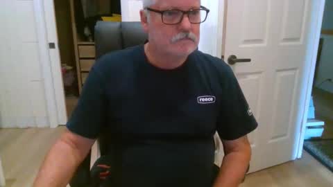 viper654321 online show from February 15, 11:24 pm