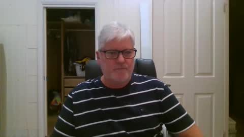 viper654321 online show from May 14, 8:01 am