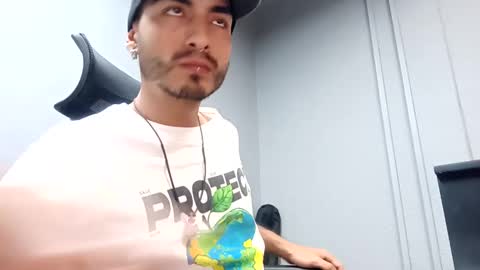 vipvtmvp online show from February 9, 10:32 pm