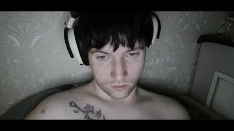 vitiligoboyy online show from May 14, 2:09 am