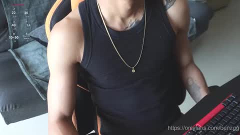 VITO BENZ online show from December 15, 12:35 pm