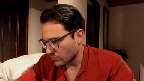 Vito Ferrer online show from November 22, 12:21 am