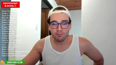 Vito Ferrer online show from April 28, 10:36 pm