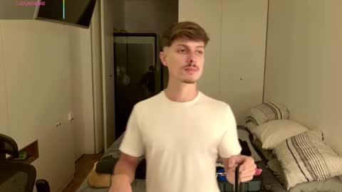 vitoraugustoxxx online show from June 4, 8:59 pm