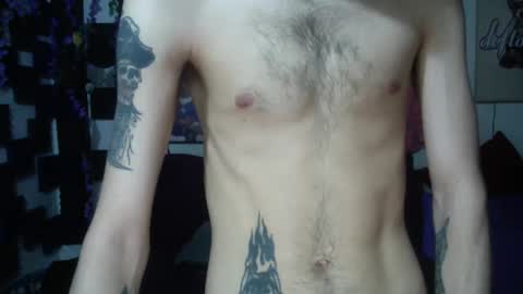 Snapshot of vl21cm chatting on February 27, 1:38 pm vl21cm online show from February 27, 1:38 pm