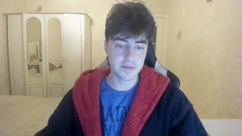 Snapshot of vlad1605 chatting on October 10, 2:33 pm Martin online show from October 10, 2:33 pm