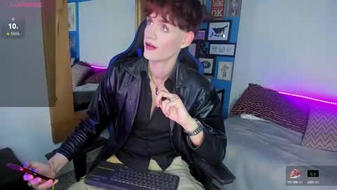 Snapshot of vladhellsing4 chatting on February 12, 2:32 pm Vlad online show from February 12, 2:32 pm