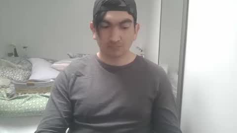 vladir_9 online show from November 8, 8:12 pm