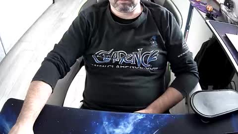 Snapshot of vonele chatting on October 29, 7:55 am Vonn online show from October 29, 7:55 am