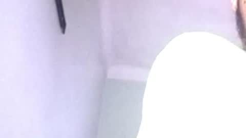 Snapshot of vredesbyrd5 chatting on October 5, 6:06 am VRED online show from October 5, 6:06 am