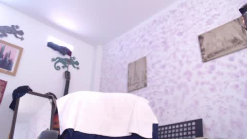 John online show from April 23, 7:05 pm