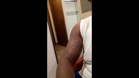 waldoparty online show from December 14, 10:28 pm