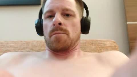 waneyroo2 online show from February 6, 7:05 am