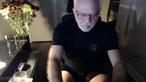 Snapshot of wasted_daze_ chatting on October 17, 1:31 am wasted_daze_ online show from October 17, 1:31 am