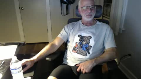 Snapshot of wasted_daze_ chatting on December 21, 3:47 am wasted_daze_ online show from December 21, 3:47 am