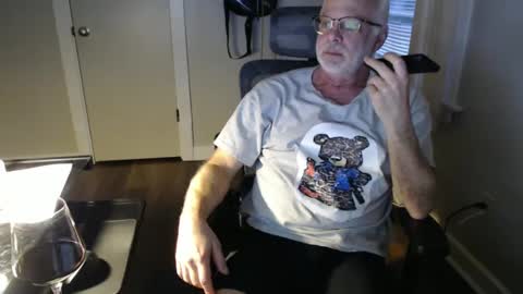 Snapshot of wasted_daze_ chatting on December 23, 10:23 pm wasted_daze_ online show from December 23, 10:23 pm