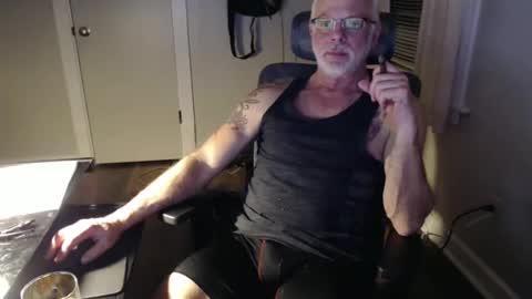 Snapshot of wasted_daze_ chatting on December 14, 3:40 am wasted_daze_ online show from December 14, 3:40 am