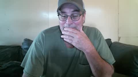 Snapshot of wbfarm chatting on September 29, 8:48 pm WB Farm online show from September 29, 8:48 pm